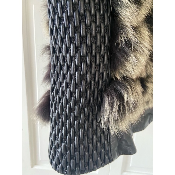 Natural Mink Gray Fur Ladies Vest Mid Length - Picture 5 of 9